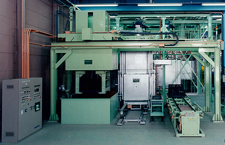 Heat treatment furnace